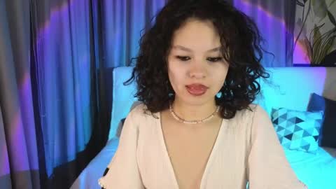 moco_choco online show from 04/13/26, 02:39