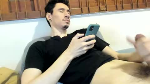 DigBreed online show from 12/31/24, 02:51