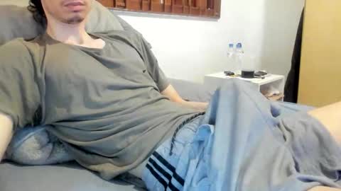 Snapshot of moderdelier chatting on 02/06/26, 03:37 DigBreed online show from 02/06/26, 03:37