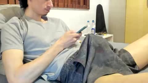 Snapshot of moderdelier chatting on 02/10/26, 07:40 DigBreed online show from 02/10/26, 07:40