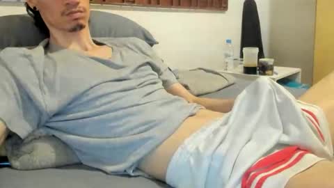 Snapshot of moderdelier chatting on 02/24/26, 12:36 DigBreed online show from 02/24/26, 12:36