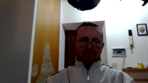 modesto1969 online show from 12/17/25, 09:21