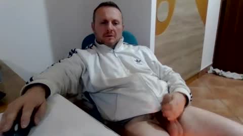 modesto1969 online show from 12/20/25, 11:56