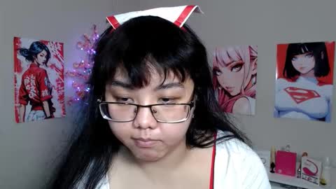 Molly online show from 10/28/25, 04:27