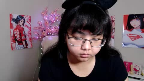 Molly online show from 11/23/25, 04:01