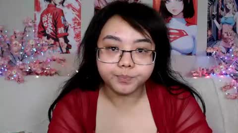 Snapshot of moertomlly chatting on 06/16/26, 04:59 Molly online show from 06/16/26, 04:59