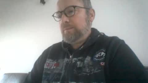 Snapshot of mofu781s chatting on 12/03/24, 07:21 mofu781s online show from 12/03/24, 07:21