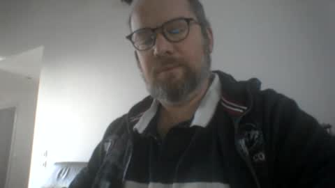 Snapshot of mofu781s chatting on 12/09/24, 07:50 mofu781s online show from 12/09/24, 07:50