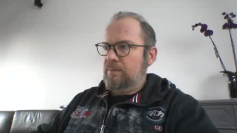 Snapshot of mofu781s chatting on 01/28/25, 07:43 mofu781s online show from 01/28/25, 07:43