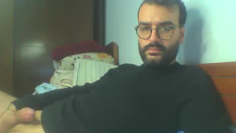 Snapshot of mohamed44j chatting on 02/21/25, 07:43 Hannibal online show from 02/21/25, 07:43