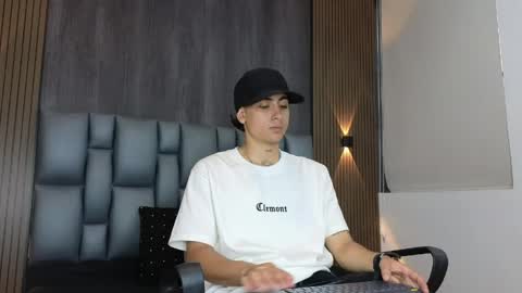 mohamed_malik online show from 04/13/26, 11:59