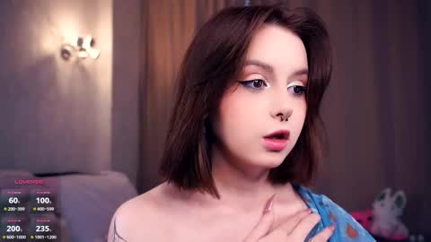 My name is Eda online show from 09/27/25, 05:12