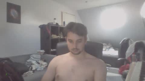 moistbreadstick online show from 07/21/26, 05:26