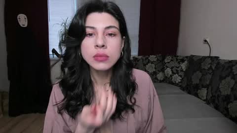 Snapshot of molaganna chatting on 01/23/25, 11:37 molaganna online show from 01/23/25, 11:37