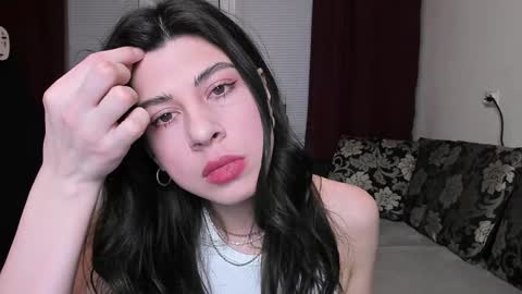 Snapshot of molaganna chatting on 01/27/25, 02:35 molaganna online show from 01/27/25, 02:35