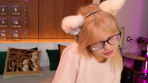 moliqin online show from 05/05/26, 07:38
