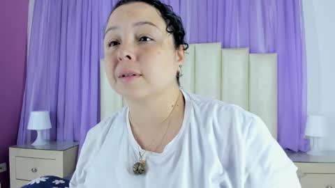 Hey Guys  Im Mollie online show from 01/18/25, 12:15