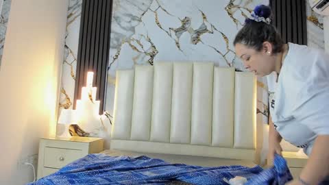 Hey Guys  Im Mollie online show from 02/03/25, 12:03