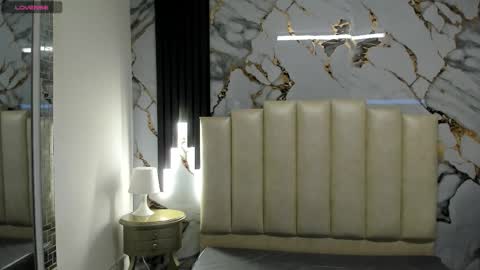 Hey Guys  Im Mollie online show from 01/18/26, 12:31