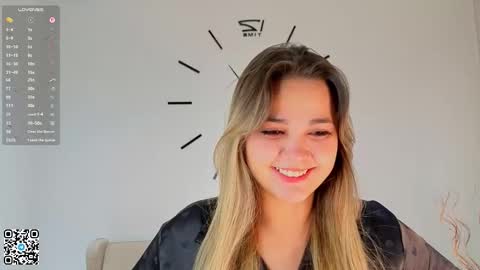 Snapshot of molliedeases chatting on 10/30/25, 06:30 Kate online show from 10/30/25, 06:30