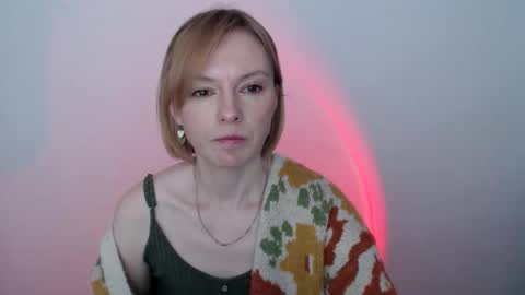 mollilove online show from 05/16/26, 06:54