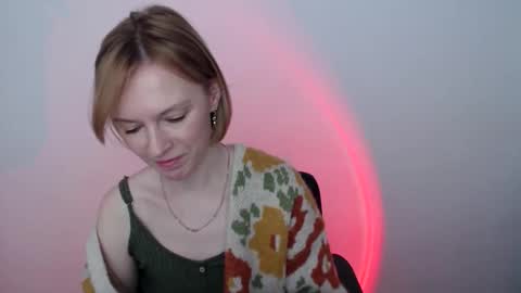 mollilove online show from 05/16/26, 07:05