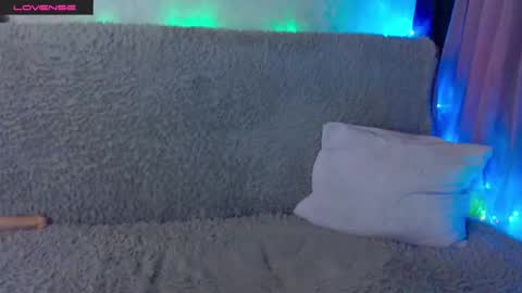 Snapshot of molly1sex chatting on 11/21/25, 02:49 Molly1sex online show from 11/21/25, 02:49