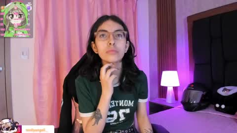 Snapshot of molly__a chatting on 04/06/26, 03:02 Molly online show from 04/06/26, 03:02