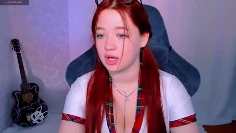 Molly online show from 10/01/25, 02:50