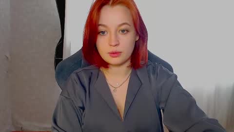 Molly online show from 05/05/26, 03:14