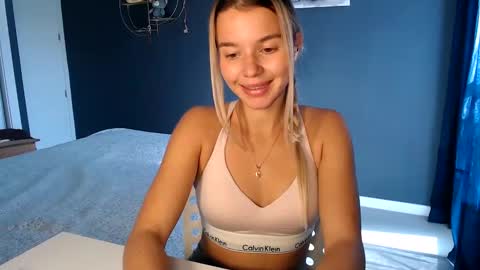 Molly online show from 01/13/25, 12:45