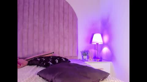 Molly Jackson online show from 02/15/25, 04:01