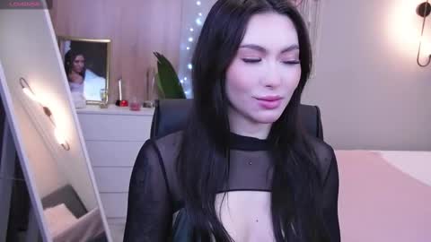 Molly online show from 02/22/25, 12:38