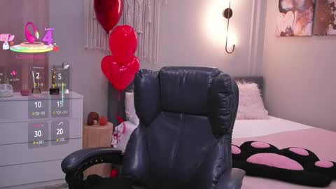 Molly online show from 02/18/26, 01:34