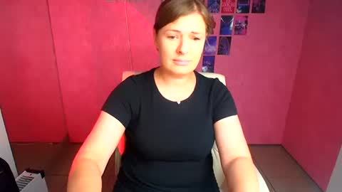 Molly online show from 07/06/26, 03:47