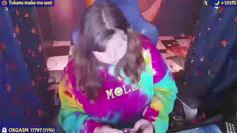 molly_moons online show from 10/18/25, 05:46