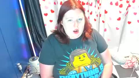molly_moons online show from 07/19/26, 11:30