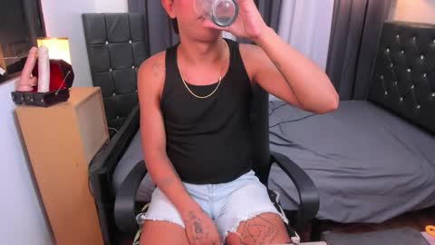 Snapshot of molly_snow11 chatting on 03/03/26, 08:09 molly online show from 03/03/26, 08:09