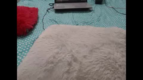 Molly And Brad online show from 02/12/25, 12:48