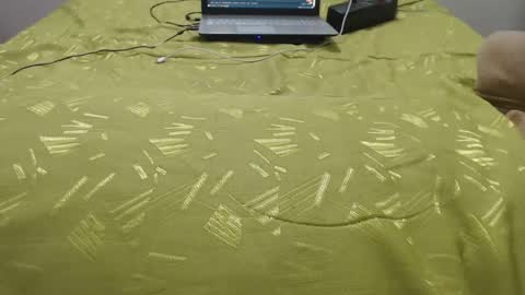 Molly And Brad online show from 03/08/26, 12:30