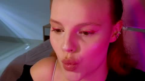 Molly online show from 04/01/26, 05:19