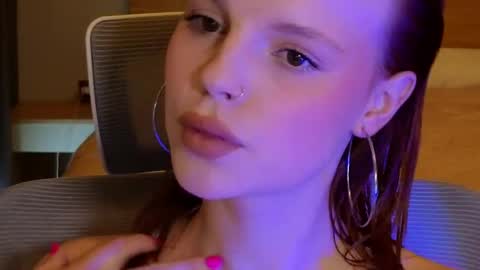 Molly online show from 04/08/26, 07:30