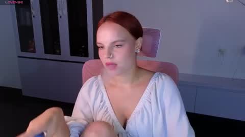 Molly online show from 07/23/26, 01:58