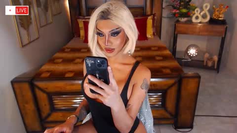 Snapshot of mollycummers chatting on 03/06/25, 04:49 Molly online show from 03/06/25, 04:49