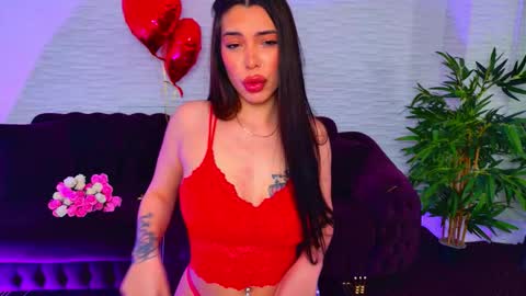 Snapshot of mollydolley chatting on 02/16/26, 09:11 Julia online show from 02/16/26, 09:11