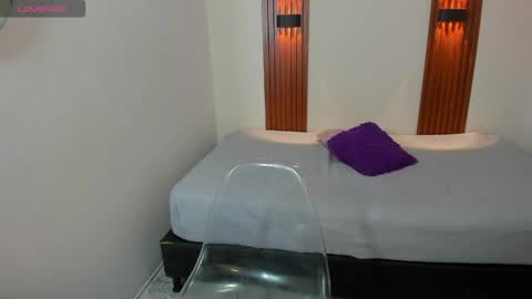 mollygray8 online show from 04/02/26, 11:30