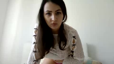 Molly online show from 04/01/26, 07:09