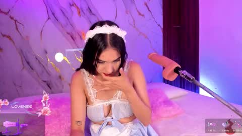 New girl Emily Valentina  Michelle online show from 02/05/26, 03:27