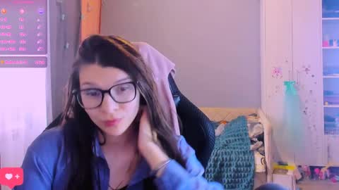  KIRA  online show from 03/27/26, 03:45