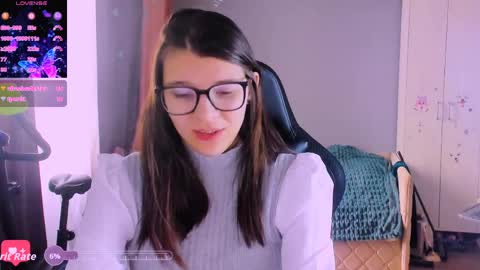  KIRA  online show from 04/06/26, 04:46